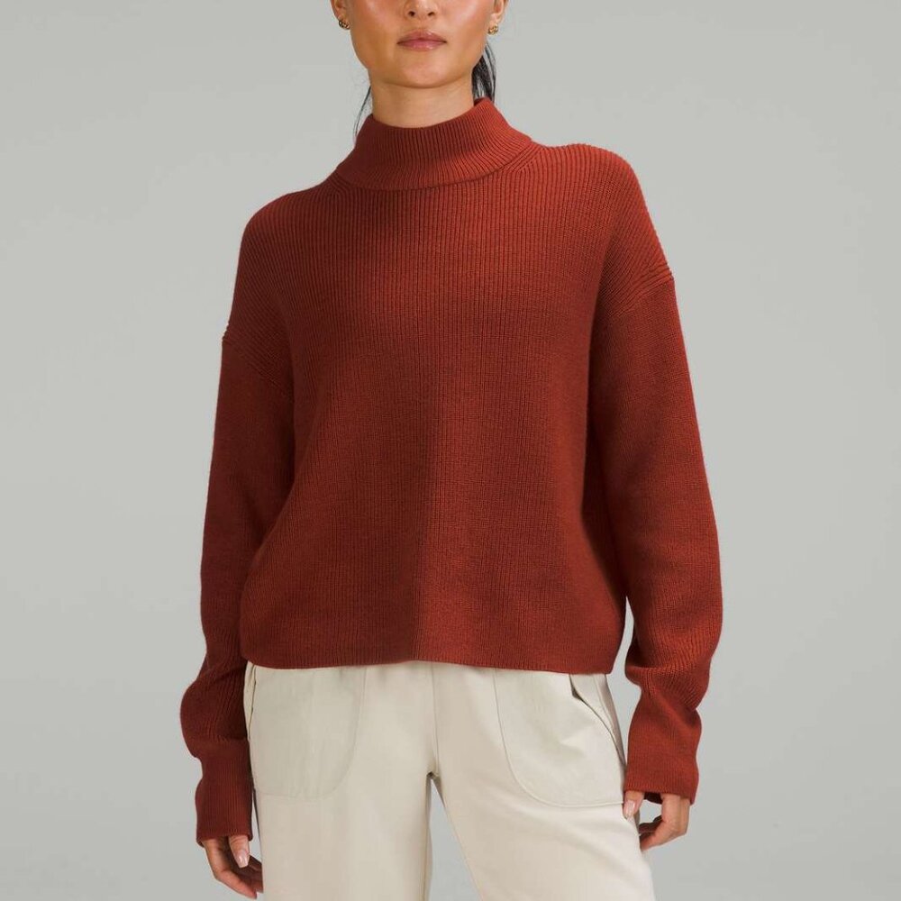 LULULEMON 2022 Cayenne Merino Wool Ribbed Turtleneck Sweater